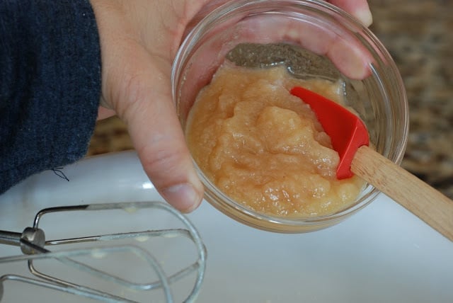 Applesauce in a small bowl