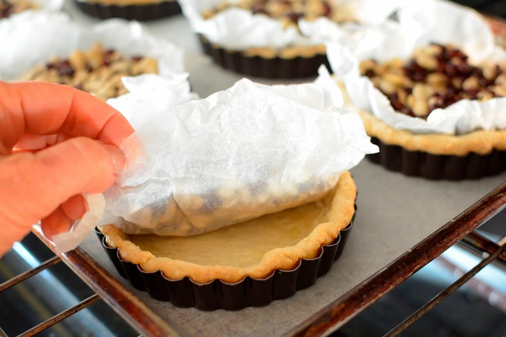 Baked quiche tarts shells