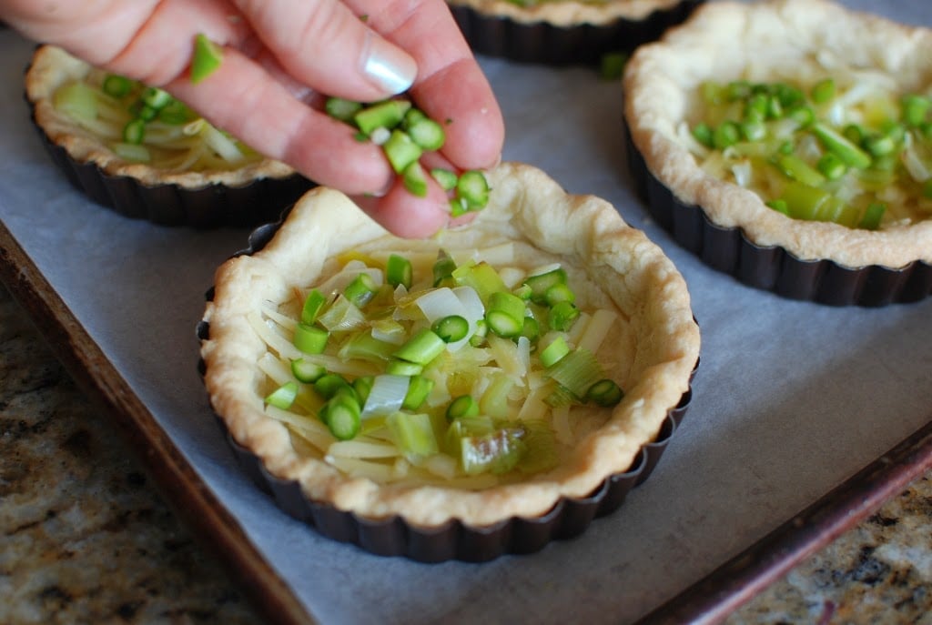 adding leeks and asparagus to quiche