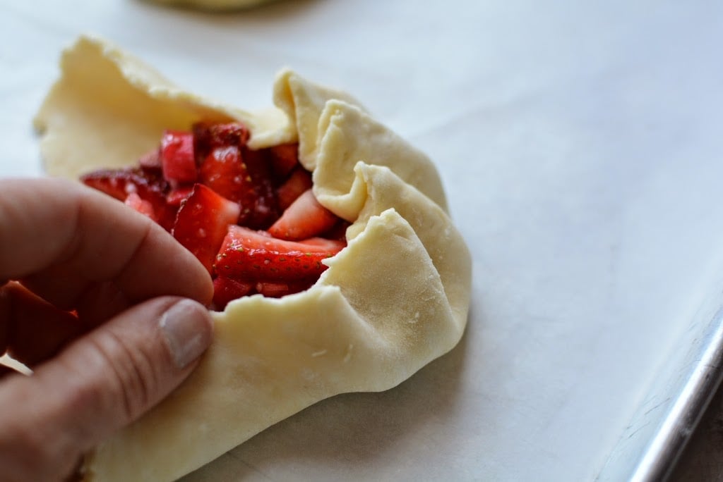 crimped pie dough