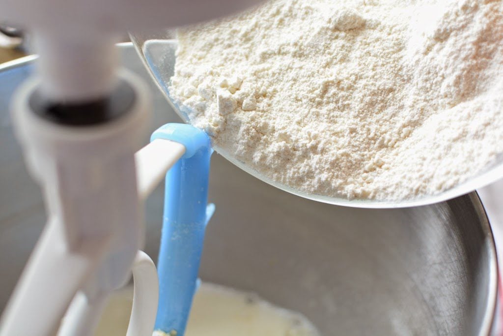 white flour added into cake mixture