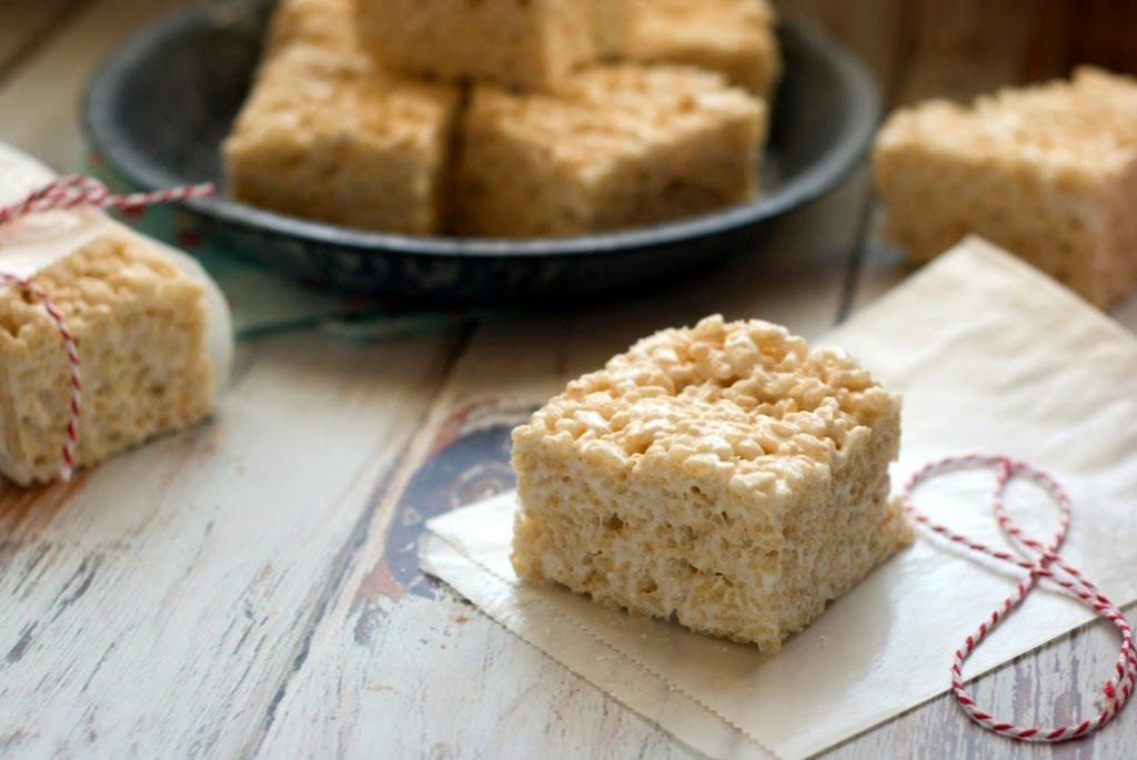 Rice Krispie Treats on a Stick - Somewhat Simple .com