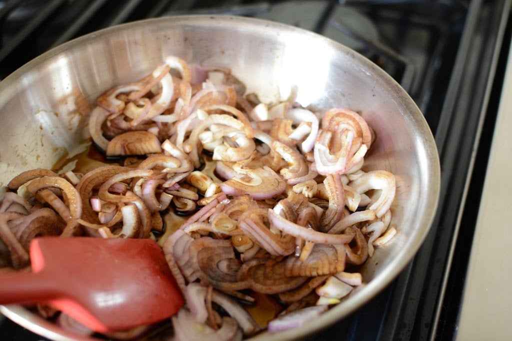 sauteed shallots with balsamic vinegar