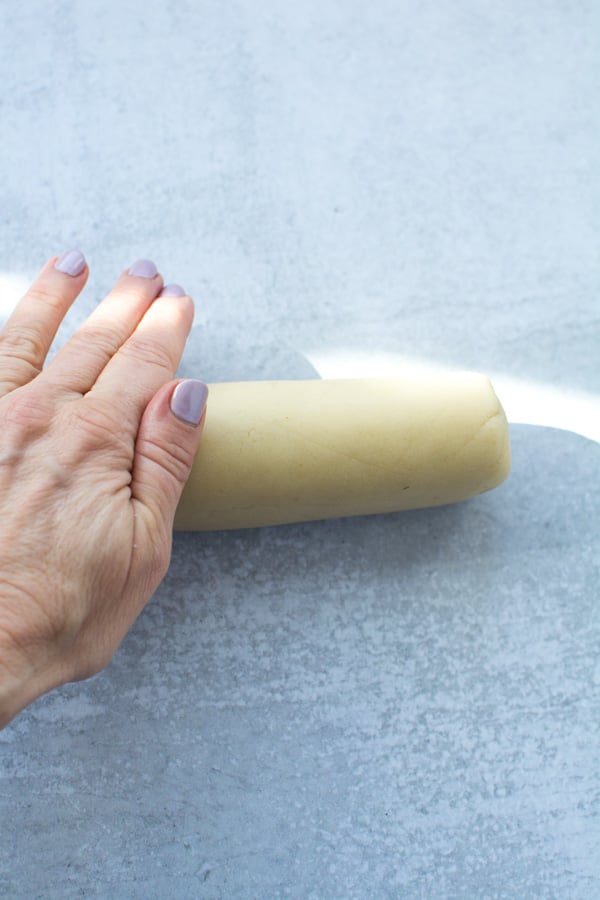 Roll of marzipan