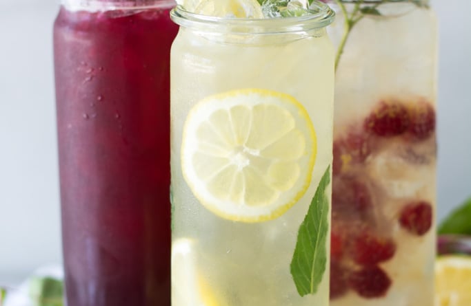 Lemonade and raspberry lemonade in tall glasses